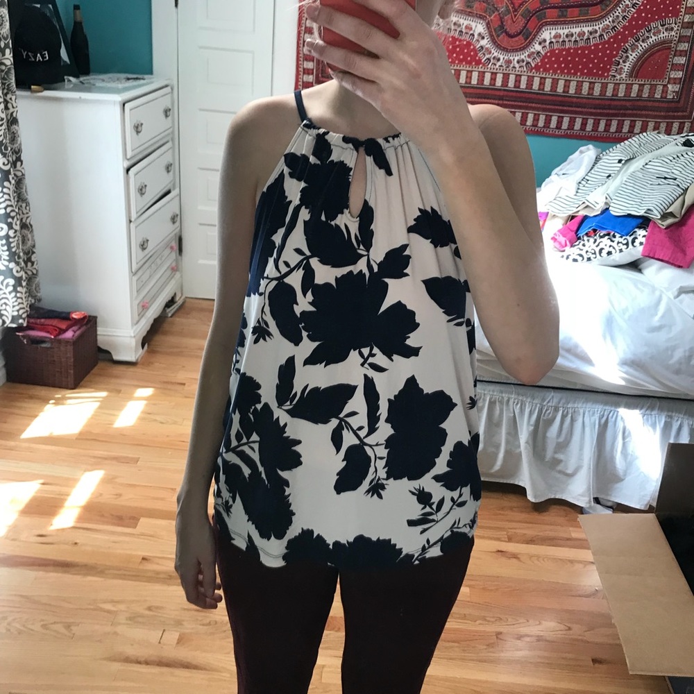 Floral top